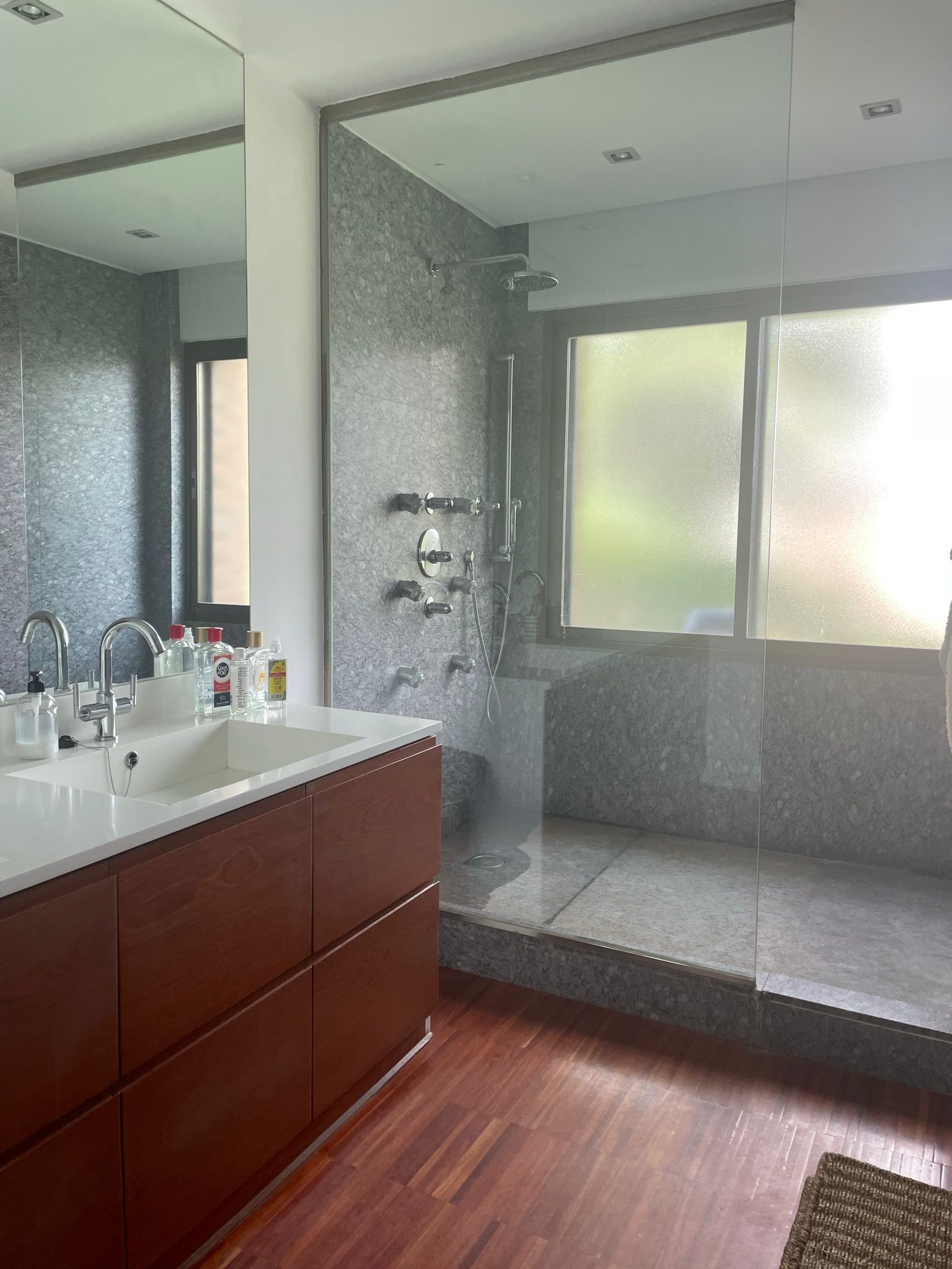 WhatsApp Image 2022-11-02 at 13.25.58 4.jpeg